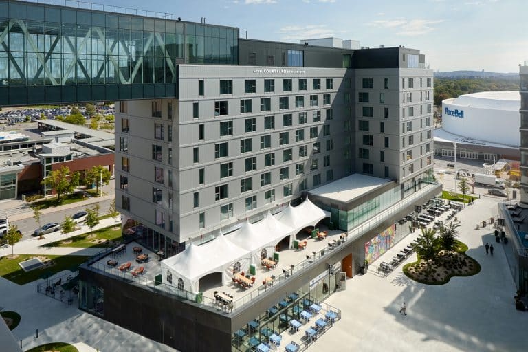 cy-yullc-hotel-exterior-40638